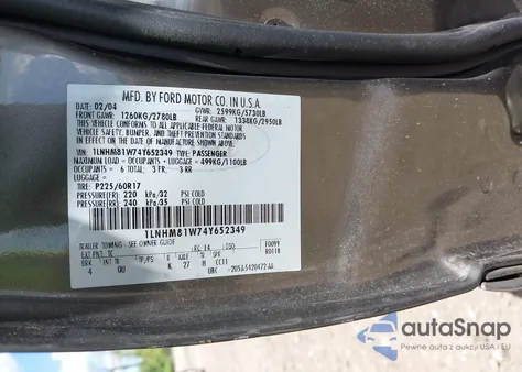 2004 Lincoln Town Car Signature из США, поврежденный, VIN 1LNHM81W74Y652349